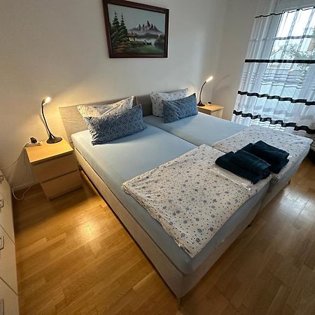 Ferienunterkunft - Am Stadtgarten Saarlouis Ngoại thất bức ảnh