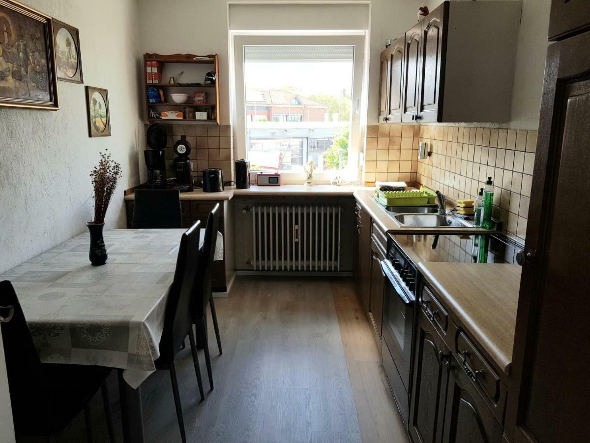Ferienunterkunft - Am Stadtgarten Saarlouis Ngoại thất bức ảnh